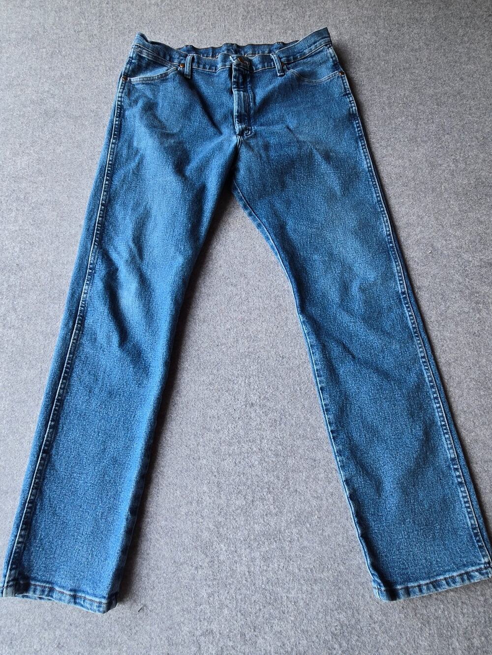 Wrangler Men's Jeans Active Flex Cowboy Cut Original Fit Med Wash 36x33.5